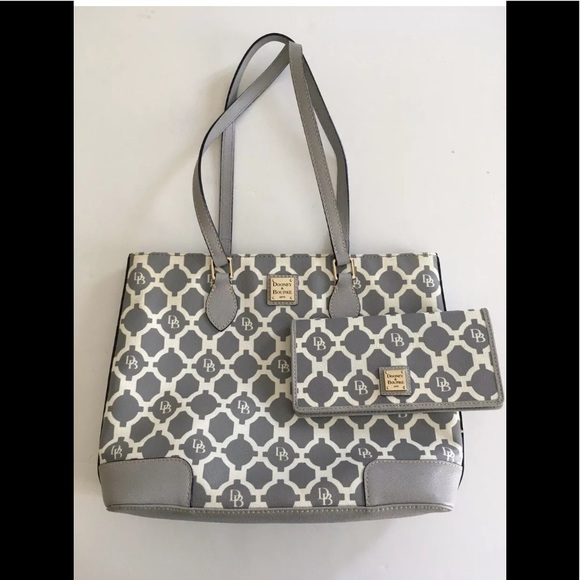 Dooney & Bourke Handbags - Dooney & Bourke Richmond Sanibel Tote & Wallet Set